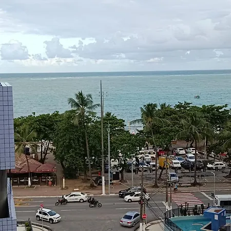 Na Beira Mar De Pajucara- Edif Neo- Apartamento Quarto E Sala - Possui Varanda- Vista Lateral Do Mar-Rua Julio Plech Filho 60 Esquina Com Avenida Doutor Antonio Gouveia - Consumo Eletrico E Pago No Ckeck-Out - 1 Kwh E 1,35 Reias - Tem Tela De Proteca Maceio  Exterior photo