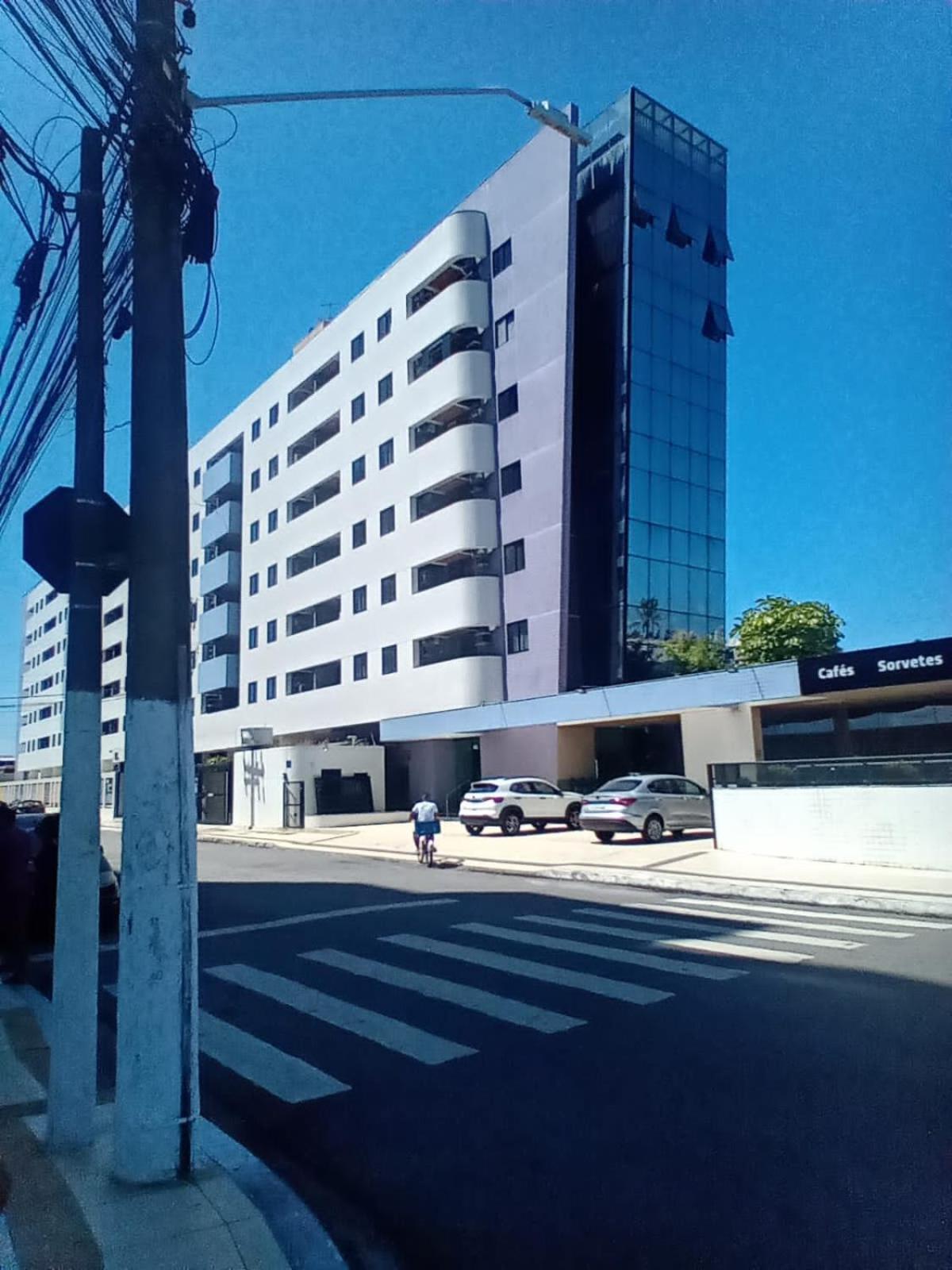 Na Beira Mar De Pajucara- Edif Neo- E Sala - Possui Varanda- Vista Lateral Do Mar-rua Julio Plech Filho 60 Esquina Com Avenida Doutor Antonio Gouveia - Consumo Eletrico E Pago No Ckeck-out - 1 Kwh E 1,35 Reias - Tem Tela De Proteca Apartment Maceio (Alagoas)
